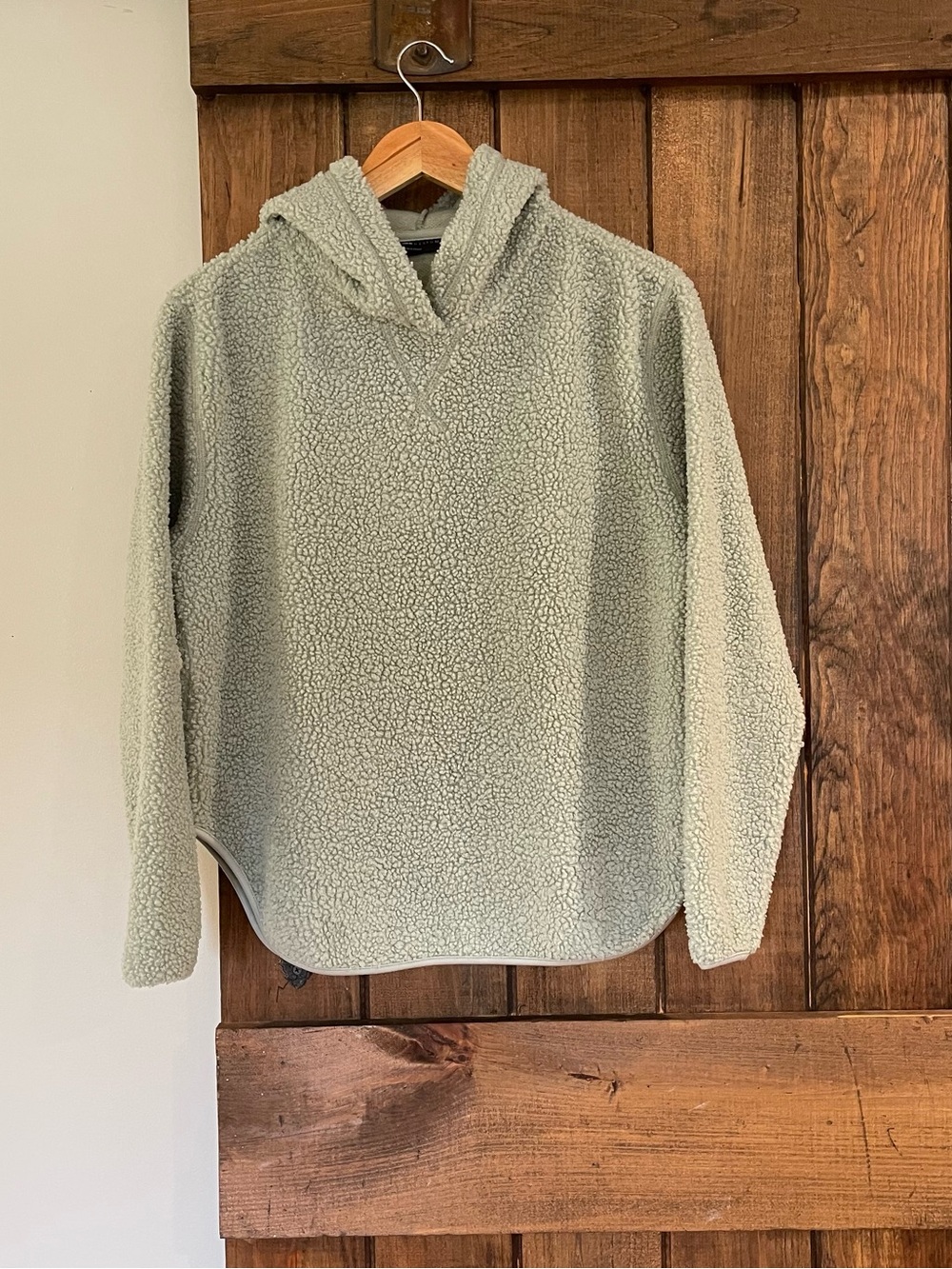 ASOS Design Sage Mint Green Teddy Bear Sherpa Hoodie Small 4 Cozy Lounge